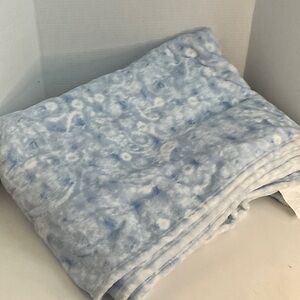 forever 21 throw blanket